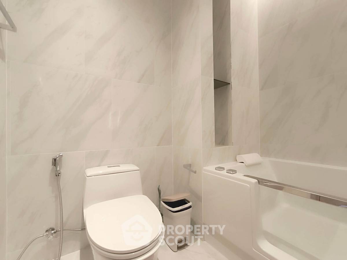 รูป คอนโด 1 ห้องนอนให้เช่า 43 ตร.ม. ชั้น 16 | The Room Sukhumvit 38 | ใกล้ BTS เอกมัย (ID 3131942) - รูปที่ 6/9