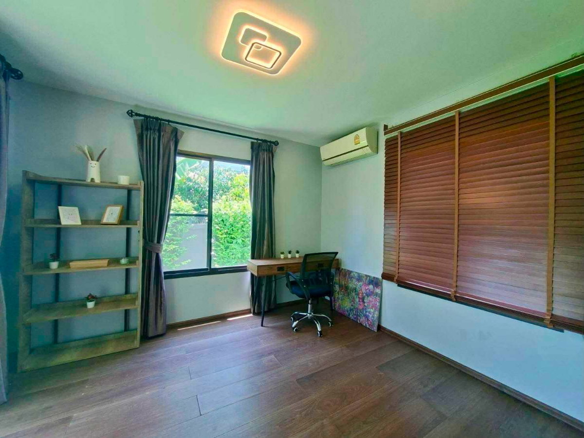รูป ME2500404 ให้เช่าบ้านเดี่ยว 2 ชั้น บ้านสวย มัณฑนา บางนา กม.7 พร้อมเฟอร์และเครื่องใช้ครบ - รูปที่ 10/12
