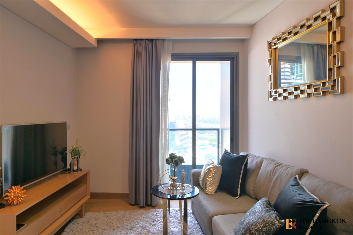 picture The Lumpini 24  Beautiful Room, Ready-to-move-in - 5/10