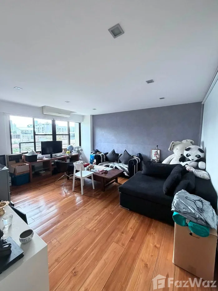 picture Spacious Low-Rise Condo in Sathorn 6627064 - 4/7