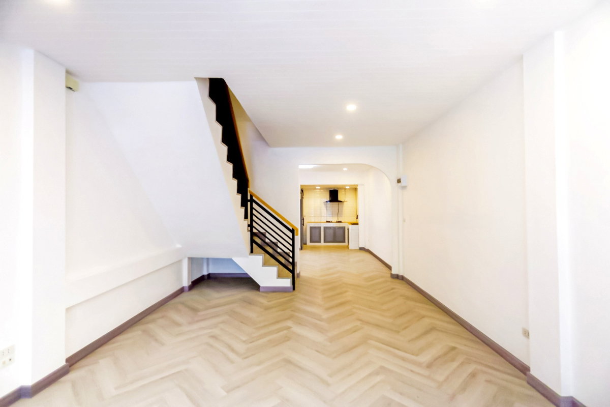 picture CB074, Townhouse for sale 4 Br, Ladprao. - 5/10