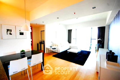 ขายคอนโด : คอนโด 2 ห้องนอน ขาย The Met Sathorn ชั้น 1 ใกล้ BTS ช่องนนทรี (ID 3131877)
