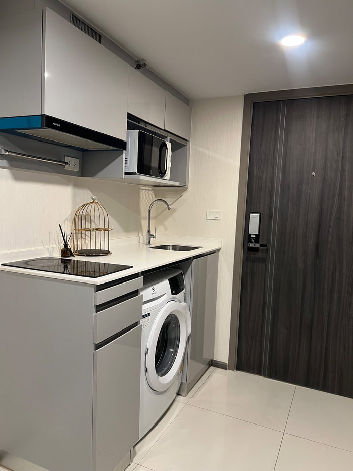 picture For rent Knightsbridge Space Rama9 - 10/12