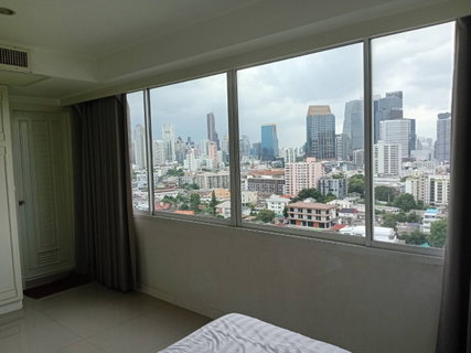 รูปภาพ The Royal Navin Tower for rent: 20,000 Baht/month. Call 086-5049889.