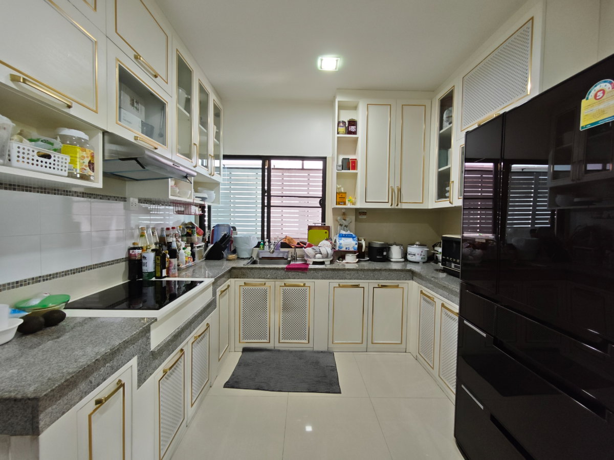 รูป ขายบ้านเดี่ยว หลังมุม 102.2 ตรว. 310 ตรม. 4 นอน 4 น้ำ หมู่บ้านเดอะแกรนด์ บางนา – วงแหวน สภาพดีมาก 92% ขายถูก - รูปที่ 40/61