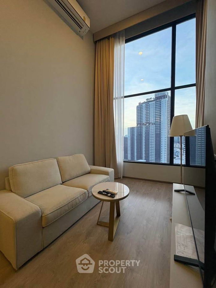 picture 2-BR Condo, 48 Sqm, SOHO Bangkok Ratchada, 200m to MRT Huai Khwang (ID 3130496) - 3/11