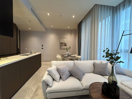 Hyde Heritage Thonglor 1 bedroom, wide front room. Project promotion price Register to receive special promotions