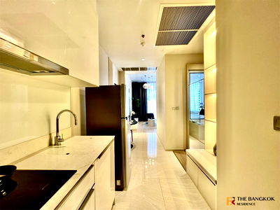 Condos for sale : Ashton Silom near BTS Chong Nonsi Big discount, full deal