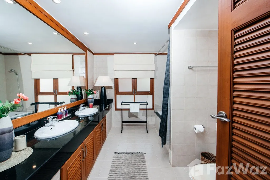 picture 4 Bedroom Villa for sale at Tongson Bay Villas  218324 - 37/50