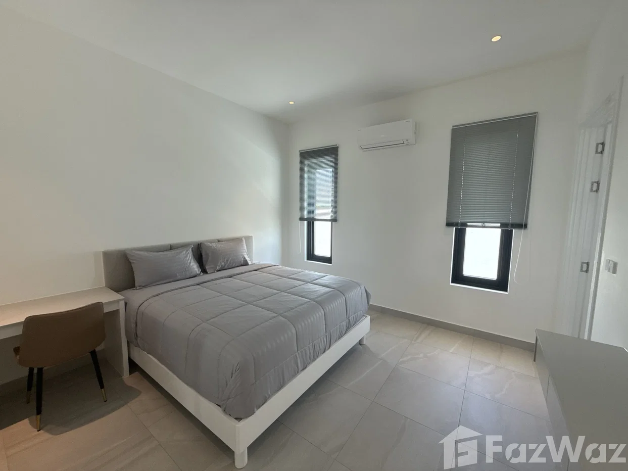 picture New 4 bed 4.5 bath villa 6627085 - 11/21