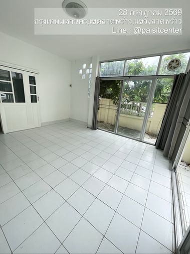 ให้เช่าทาวน์โฮม 4 ห้องนอน 150 ตร.ม. 36 ตร.ว. หมู่บ้านร่มรื่น