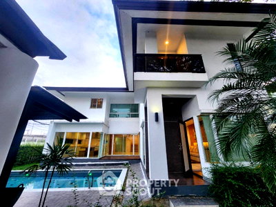 Houses for rent : 3-BR House 418 Sqm For Rent, Nirvana Icon Wongwaen - Rama 9, Near ARL Ban Thap Chang (ID 3131679)