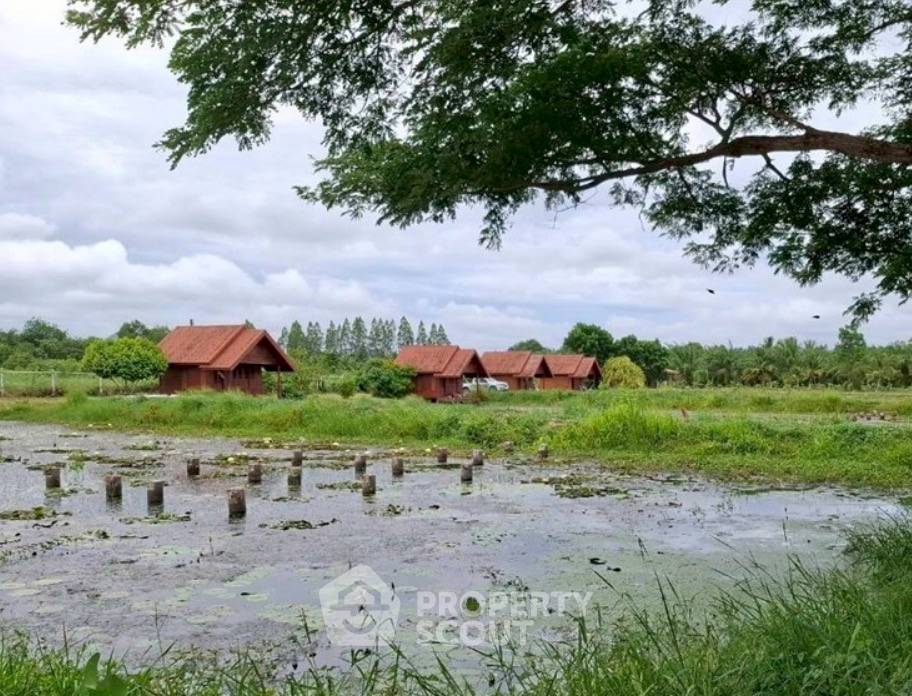 รูป ที่ดินสำหรับขาย 50,000,000 บาท ใกล้หาดจอมเทียน นาจอมเทียน บางละมุง ชลบุรี (ID 3132630) - รูปที่ 5/5