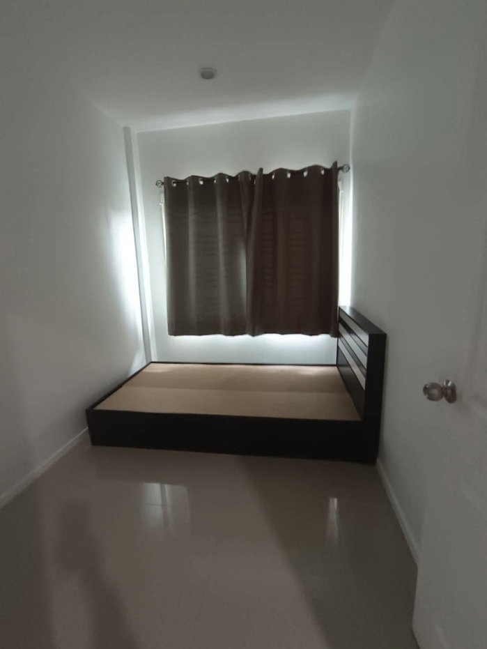 รูป ขาย ทาวน์โฮม 2 ชั้น (2,490,000บาท)
หมู่บ้านพาทาโกเนีย 5 (รามอินทรา-ซาฟารี) ถนนเลียบคลองสอง 18 เนื้อที่ 20  ตรว. บ้านสวย ใกล้สวนสาธารณ - รูปที่ 8/15