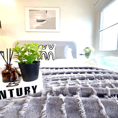 Condos for sale : Selling Happy Condo Ratchada 18, large 80 sq.m. 2-bedroom unit, near MRT Sutthisan.