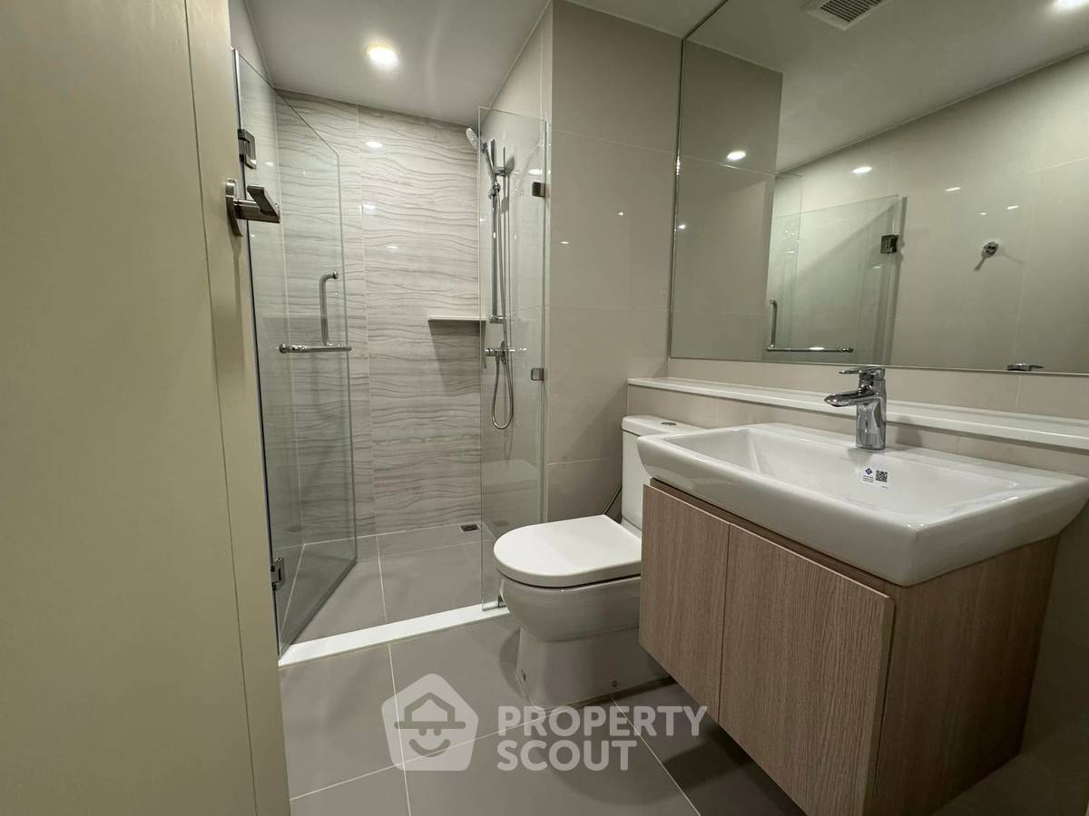 รูป คอนโด 2 ห้องนอน ขนาด 42 ตร.ม. ชั้น 9 ที่ LIFE Rama 4 - Asoke ใกล้ MRT Queen Sirikit 400 ม. (ID 1978430) - รูปที่ 5/15