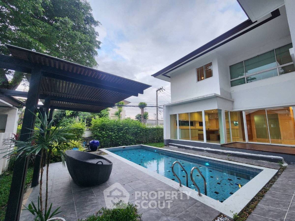 รูป บ้าน 3 ห้องนอน 418 ตร.ม. ให้เช่า โครงการ Nirvana Icon Wongwaen - Rama 9 ใกล้ ARL บ้านทับช้าง (ID 3131679) - รูปที่ 2/12