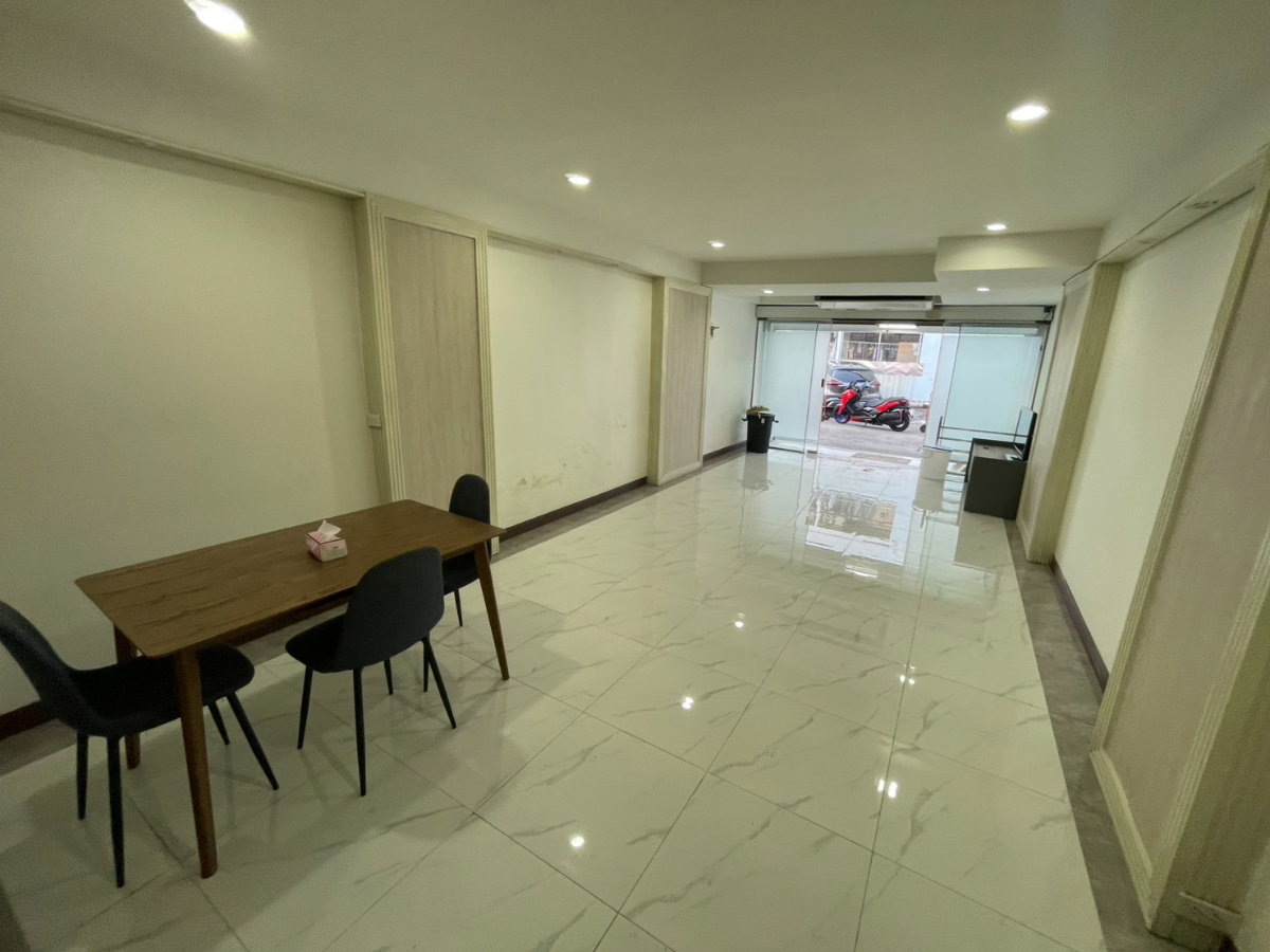 picture HK0069, Townhouse for rent 2 Br., Huaikhwang. - 11/15