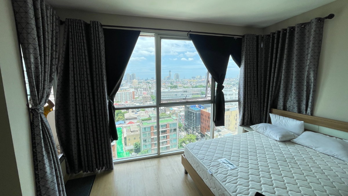 picture OMG299  Large Studio - < Available NOW 29-Jul-26 >  @ [ St. Louis Grand Terrace ] - 2/7