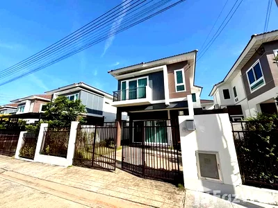บ้านเดี่ยวให้เช่า : บ้านเดี่ยวให้เช่า 3 ห้องนอน ในโครงการ ศุภาลัย เบลล่า ถลาง ภูเก็ต 1739998