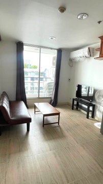 Baan Pathumwan. 2bed 50sq.m. Line id: @pfagent