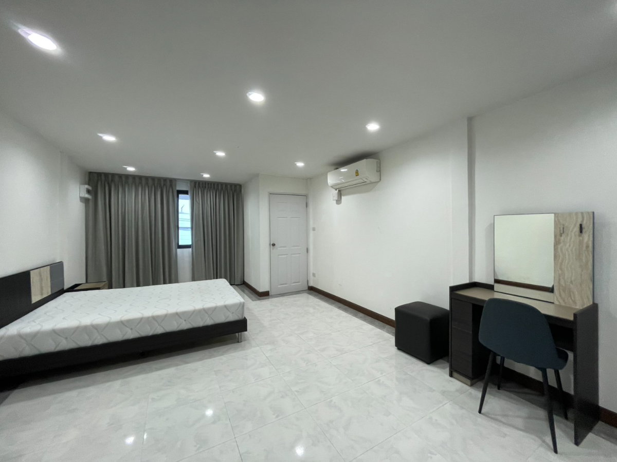 picture HK0069, Townhouse for rent 2 Br., Huaikhwang. - 15/15