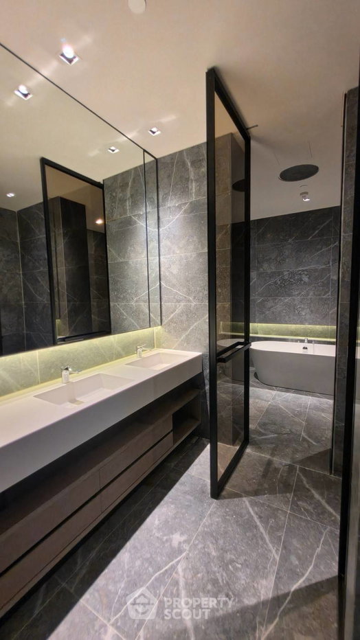 picture Well-Priced 2-BR Condo At Banyan Tree Residences Riverside, MRT Hua Lamphong (ID 3128812) - 8/9