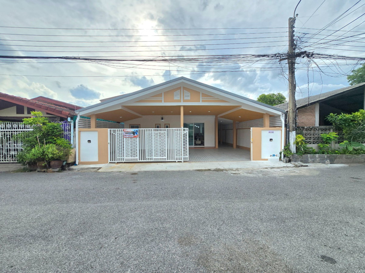 รูป หมู่บ้านทหารกองหนุน พระยาสุเรนทร์28 บ้านเดี่ยวชั้นเดียว หน้ากว้าง ทำเลดี รีโนเวทใหม่ทั้งหมด ราคาถูกคุ้ม แถมแอร์ทุกห้อง ใกล้รถไฟฟ้า - รูปที่ 2/31