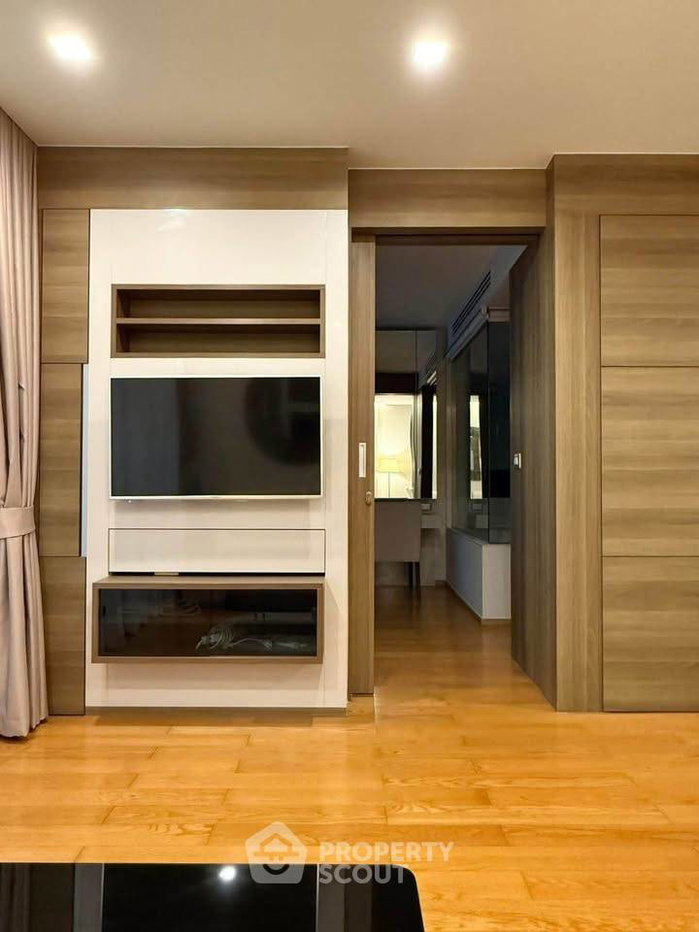 รูป คอนโด 1 ห้องนอน ขนาด 55 ตร.ม. โครงการ The Address Sathorn ใกล้ BTS เซนต์หลุยส์ 200 ม. (ID 2416884) - รูปที่ 9/10