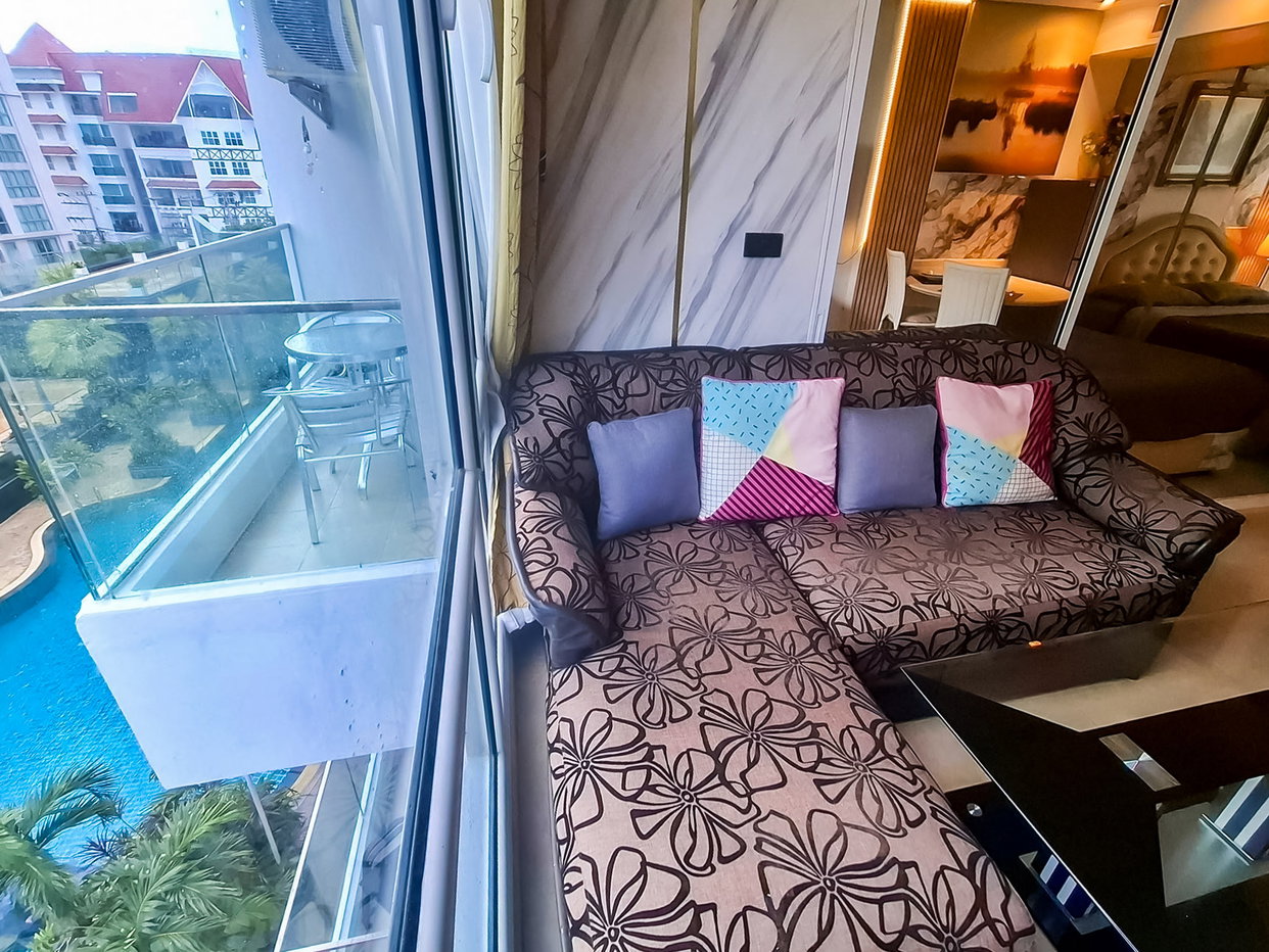 picture Pool View Condo for Rent The Cliff Pratumnak Pattaya - 3/11