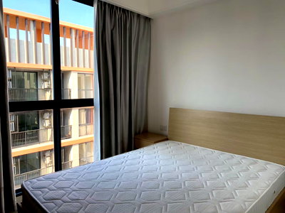 Condos for rent : Condo for rent near the MRT Yellow Line.