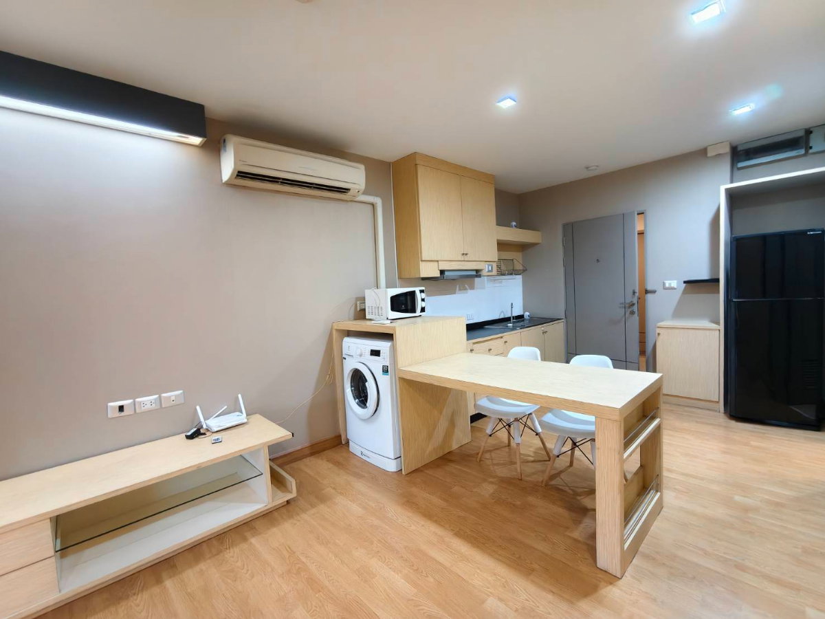 รูป คอนโดให้เช่า :Tree Condo Sukhumvit 52(ทรี คอนโด สุขุมวิท 52) (( BTS onnut ) MK-02 line @livingbkk - รูปที่ 8/11