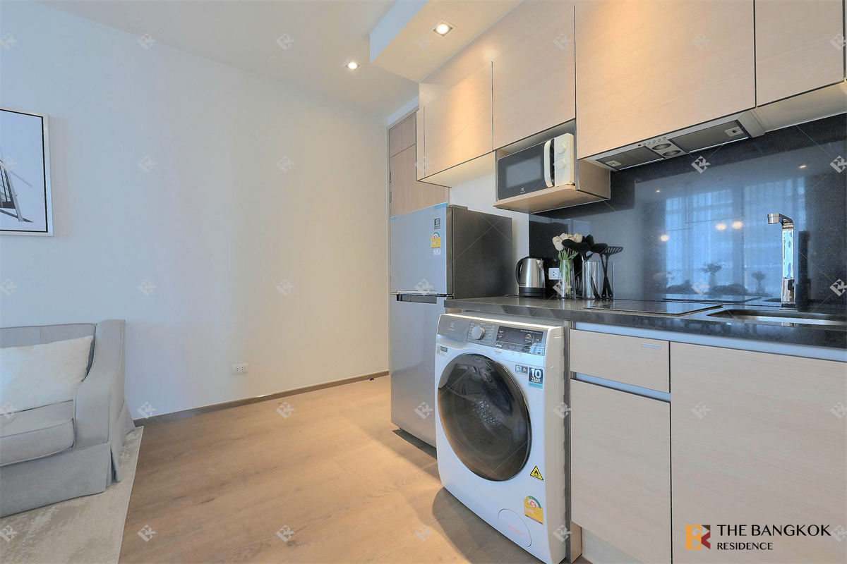 picture Location Near Employment, Surrounded by Lifestyles Park 24 - 8/10