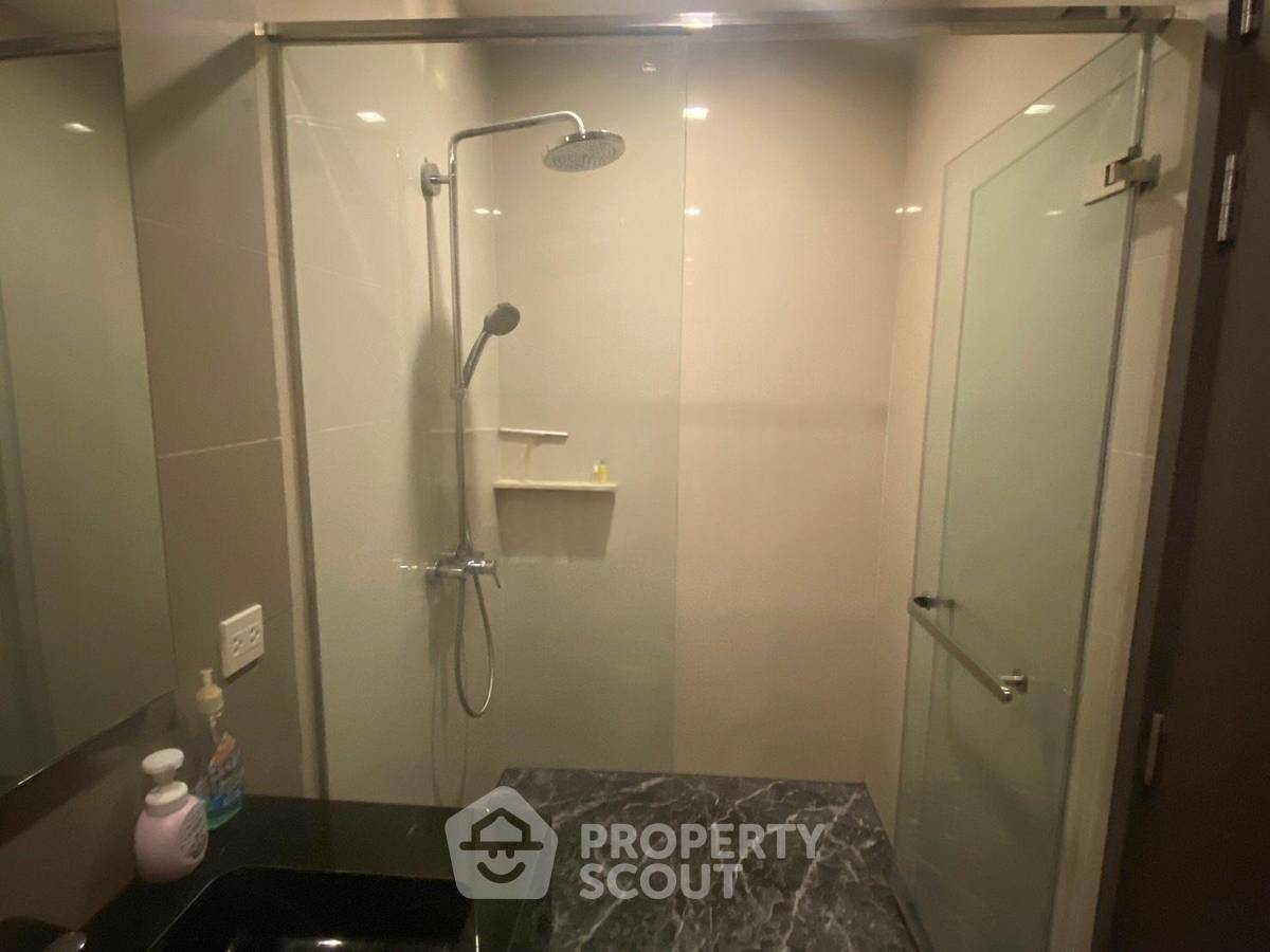 picture 1-BR Condo At The Edge Sukhumvit 23, 200m To MRT Sukhumvit (ID 3136817) - 10/11