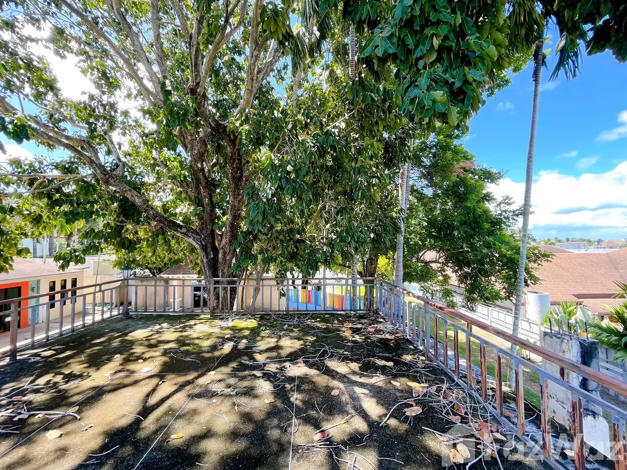 picture 3 Bedroom Villa for sale in Rawai, Phuket  6630087 - 2/9