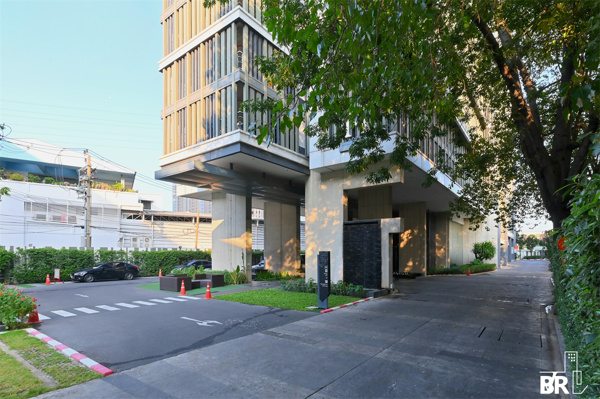 picture M Ladprao near BTS Ha Yaek Lat Phrao Premium Unit Close to All Conveniences - 6/9