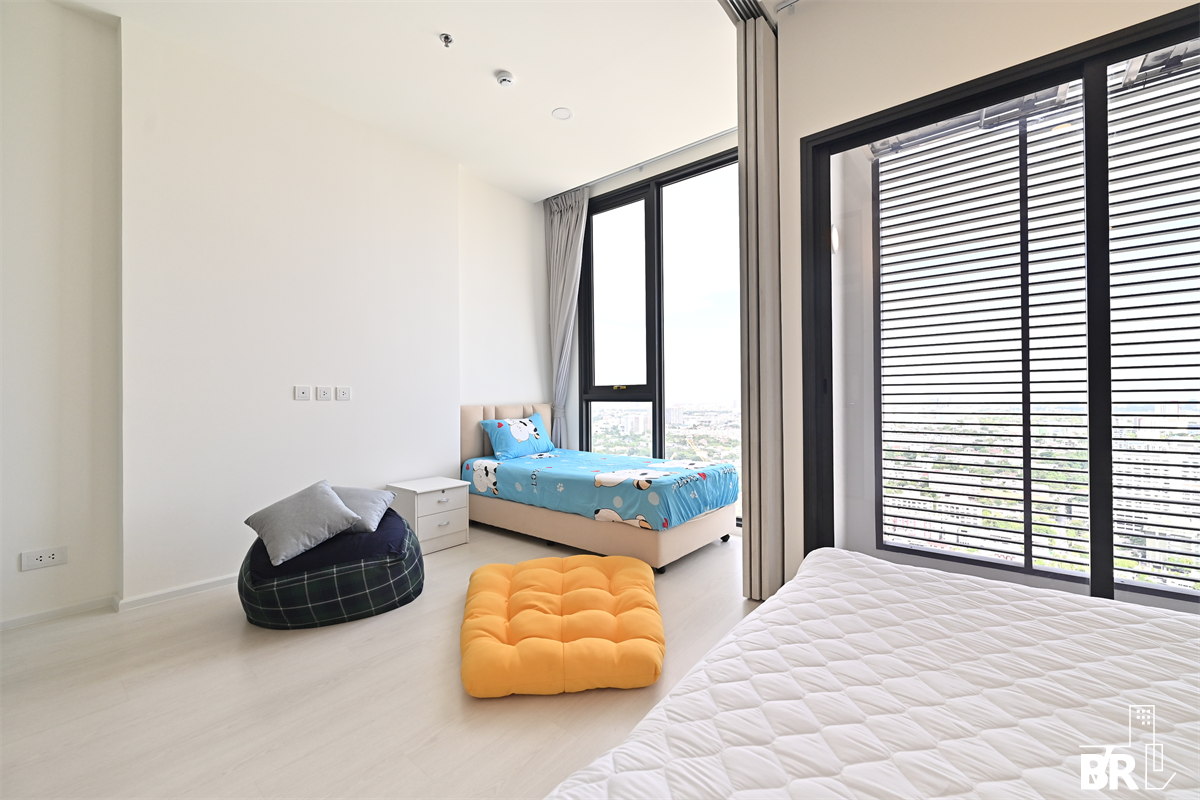 picture MAZARINE Ratchayothin near BTS Ratchayothin Move-in Ready, Just Bring Your Stuff - 3/10