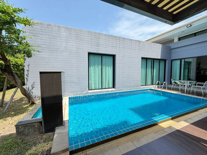 picture Detached house for rent in Sam Mukh Thani Village, Bang Saen. Convenient location, pleasant living environment. - 3/19