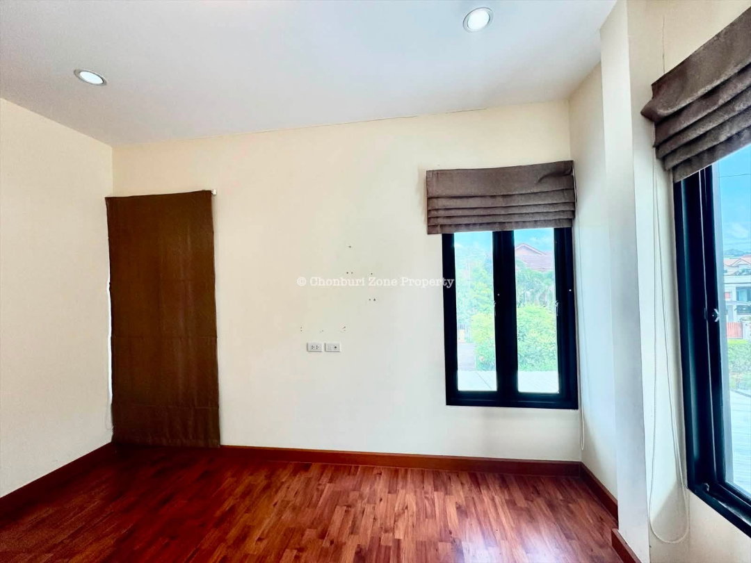 รูป ขายบ้านเดี๋ยวหลังใหญ่พร้อมที่ดินแปลงใหญ่ เก้ากิโล ศรีราชา - รูปที่ 5/39