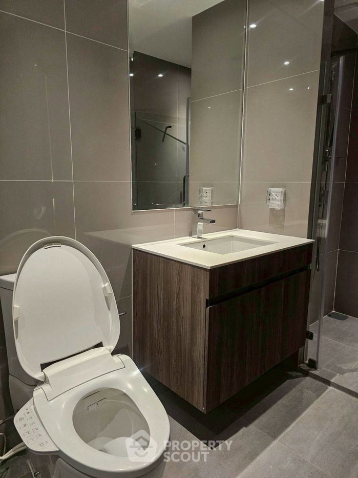 picture 2-BR Condo 61 Sqm At Ideo Mobi Asoke, 200m To MRT Phetchaburi (ID 3138776) - 10/11