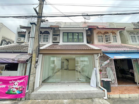 HK0069, Townhouse for rent 2 Br., Huaikhwang.