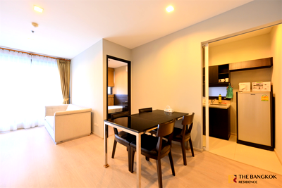Condos for rent : RHYTHM Sukhumvit 44/1 Room available, ready to move in near BTS Phra Khanong