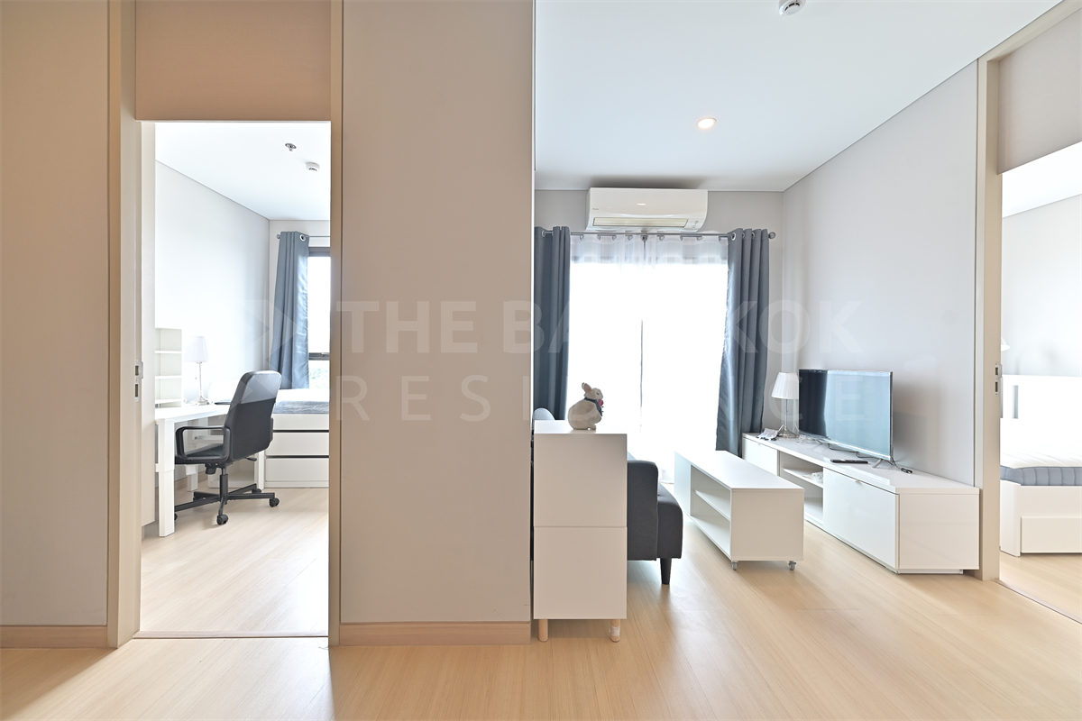 picture Lumpini Suite Phetchaburi - Makkasan Premium Unit Close to All Conveniences - 10/10