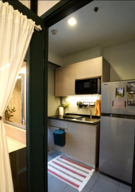 picture Condo for rent at The Politan Rive. 30 sq.m., 51st floor, corner unit with beautiful river view - 8/11