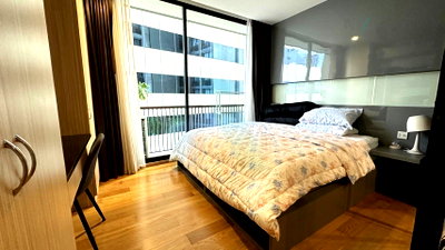 Condos for rent : 🚩 For Rent Condo NOBLE REVO SILOM Building 1, Floor 11,1 bed room, Room size 32 sqm