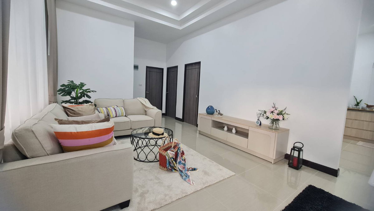 รูป ขายบ้านเดี่ยว 3 ห้องนอน รีโนเวทใหม่สวย เนื้อที่ 54ตร.ว. เฟอนิเจอร์และเครื่องใช้ไฟฟ้าครบ พร้อมอยู่ - รูปที่ 6/20