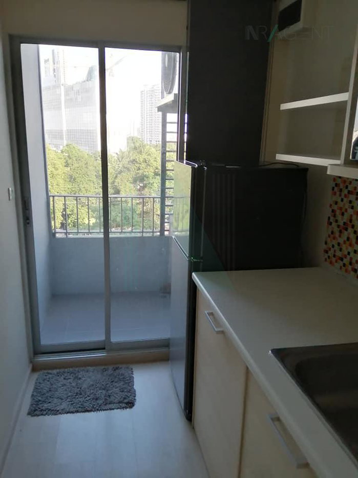 picture For rent Elio Del Rey STUDIO 6th floor Building C near Punnawithi BTS station. - 2/8