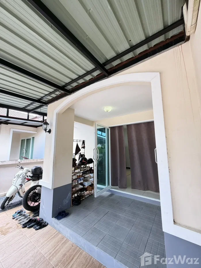 picture Semi-Detached House in Prime Location | Ready to Move IN 6630001 - 13/19