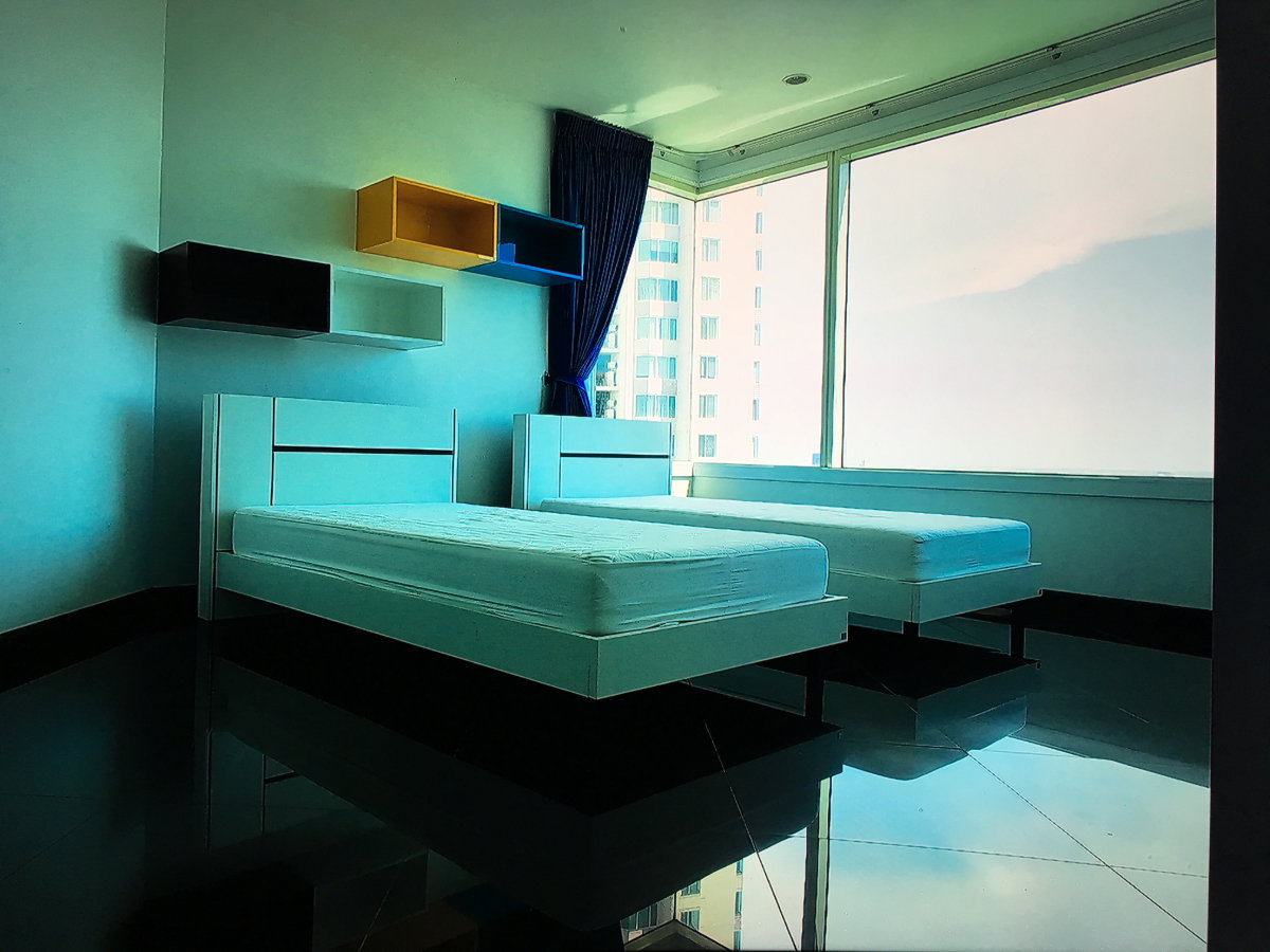 picture For Sale – 5-Star Luxury Riverside Condominium | Chao Phraya River | Opposite Asiatique - 32/34