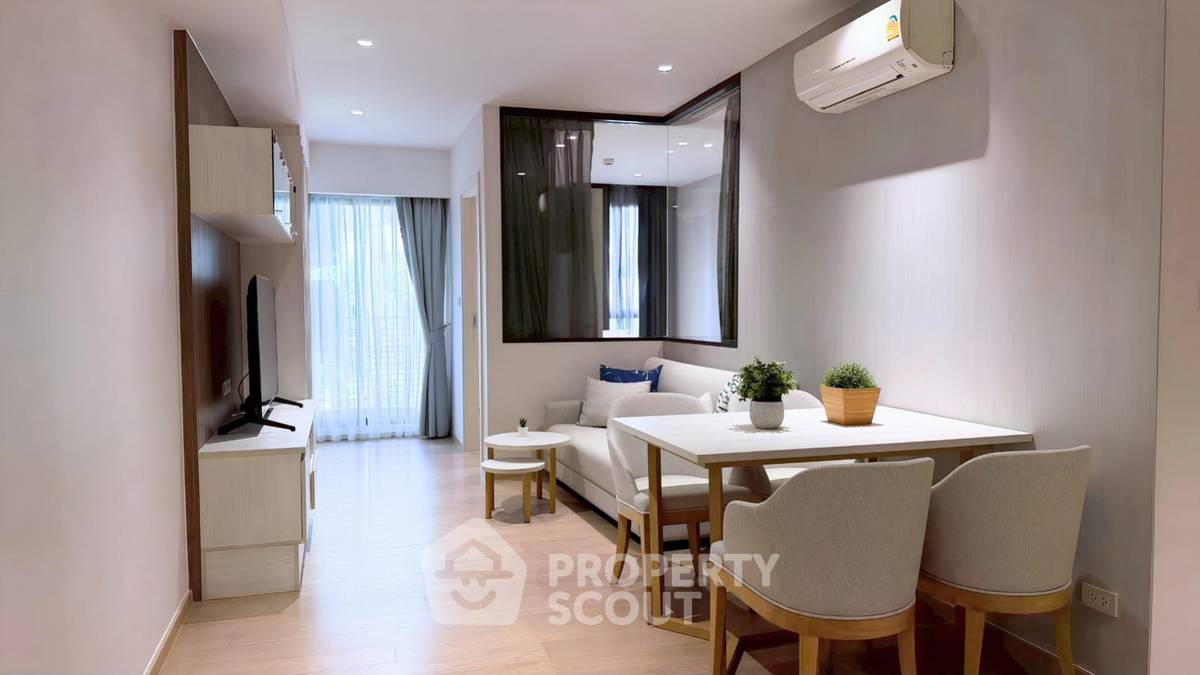 picture 1-BR Condo At Runesu Thonglor 5, 300m to BTS Thong Lor 📍 (ID 3134821) - 3/5